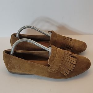Born Women's McGee Suede Fringe Loafers, Tan